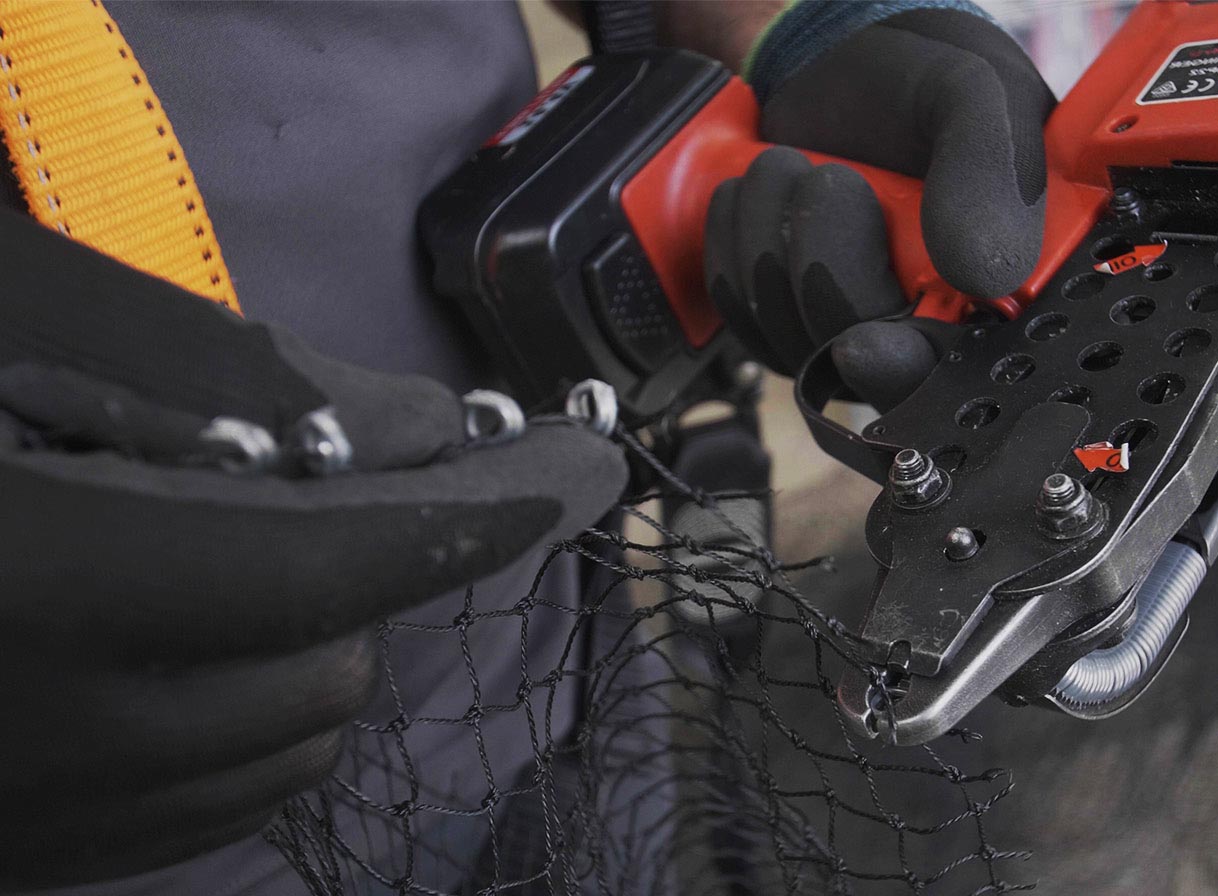 Industrial Bird Control Services For Warehouse & Factories